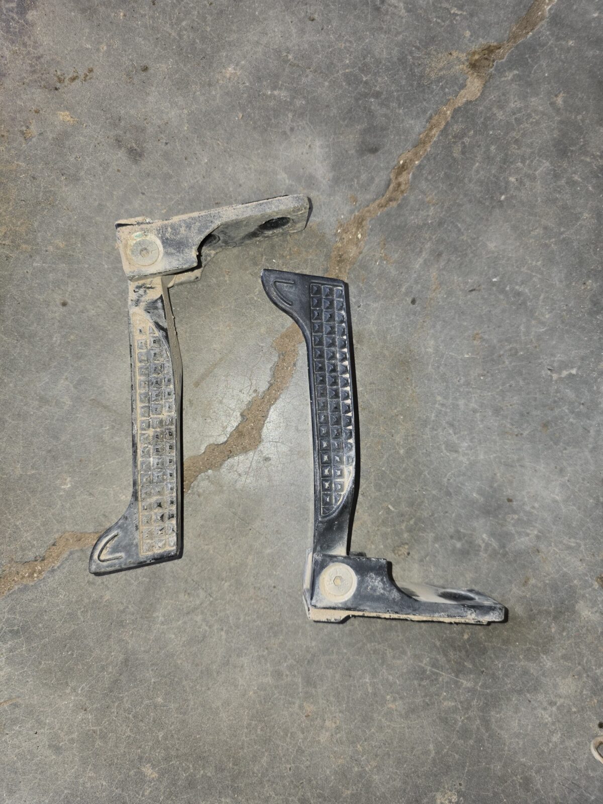 OLA SIDE FOOT REST USED, excellent condition - Image 1