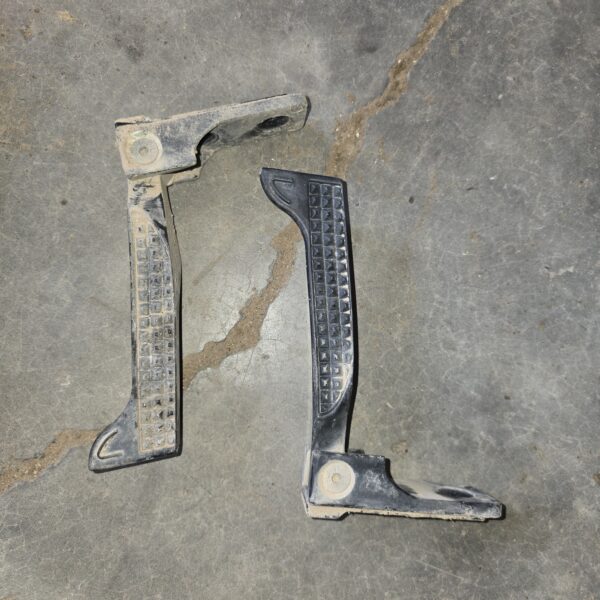 OLA SIDE FOOT REST USED, excellent condition