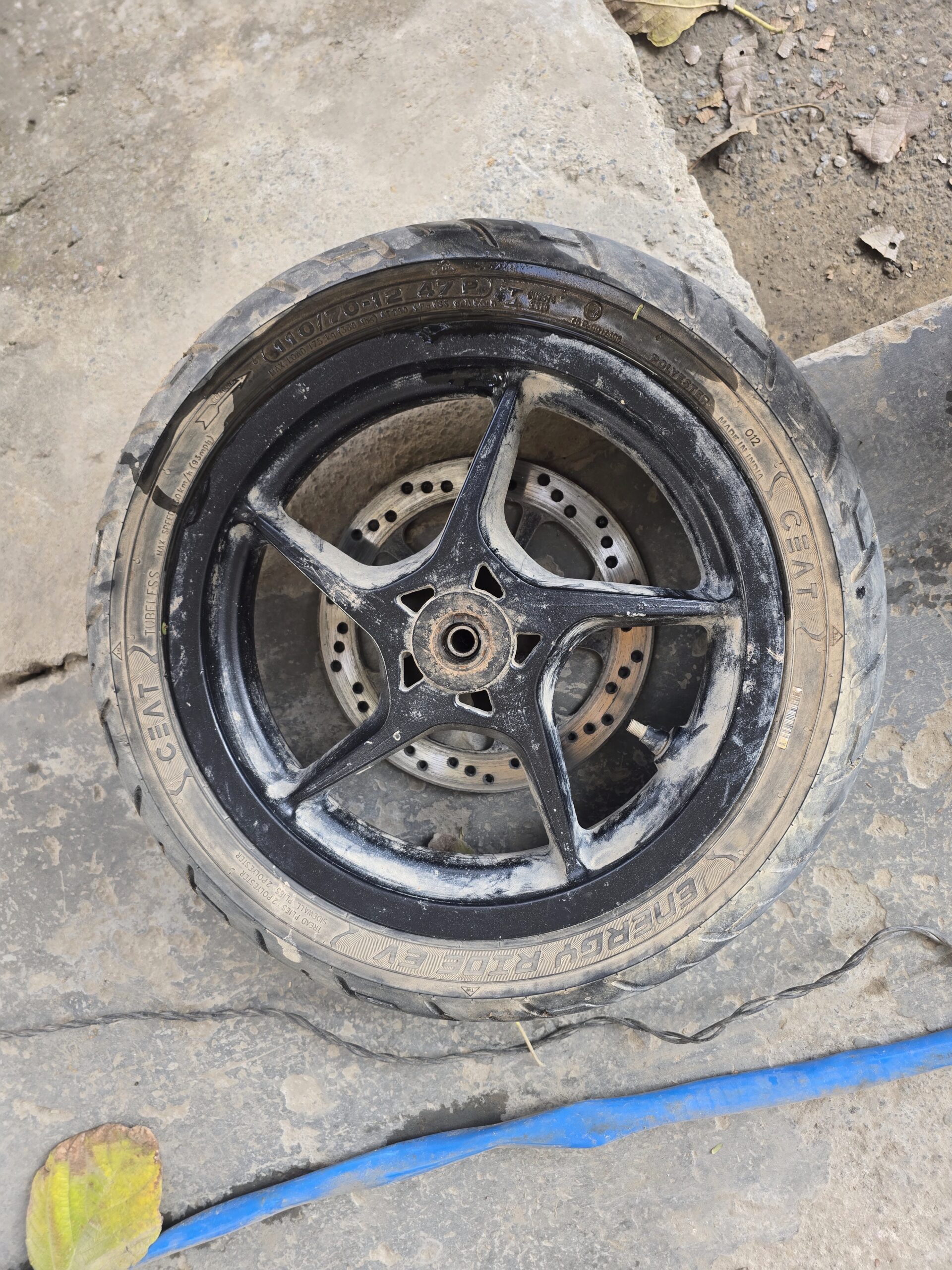 20251216_130136 GEN 2 S1PRO FRONT RIM WITH 50% TYRE AND DISK PLATE - Image 1